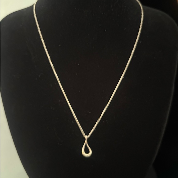 Tiffany & Co Elsa Peretti 925 Sterling  Silver Open Teardrop Necklace - Picture 10 of 11